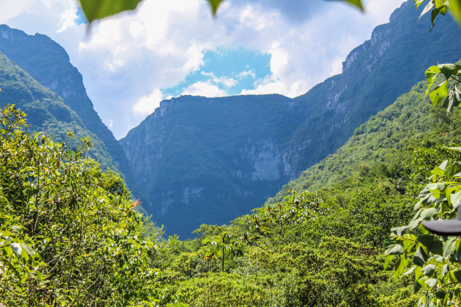 Trilha do Malacara nos Canyons